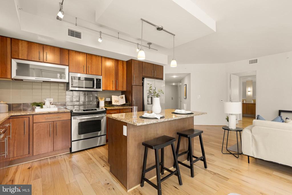 1025 1ST STREET SE Unit: 406