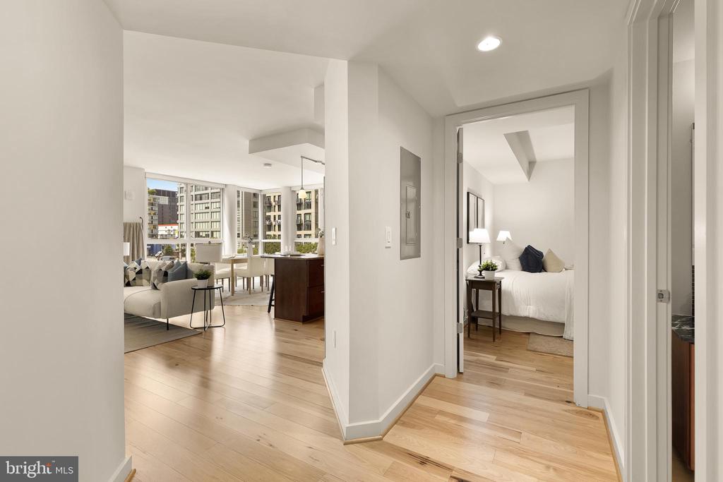 1025 1ST STREET SE Unit: 406