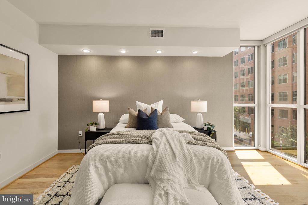 1025 1ST STREET SE Unit: 406