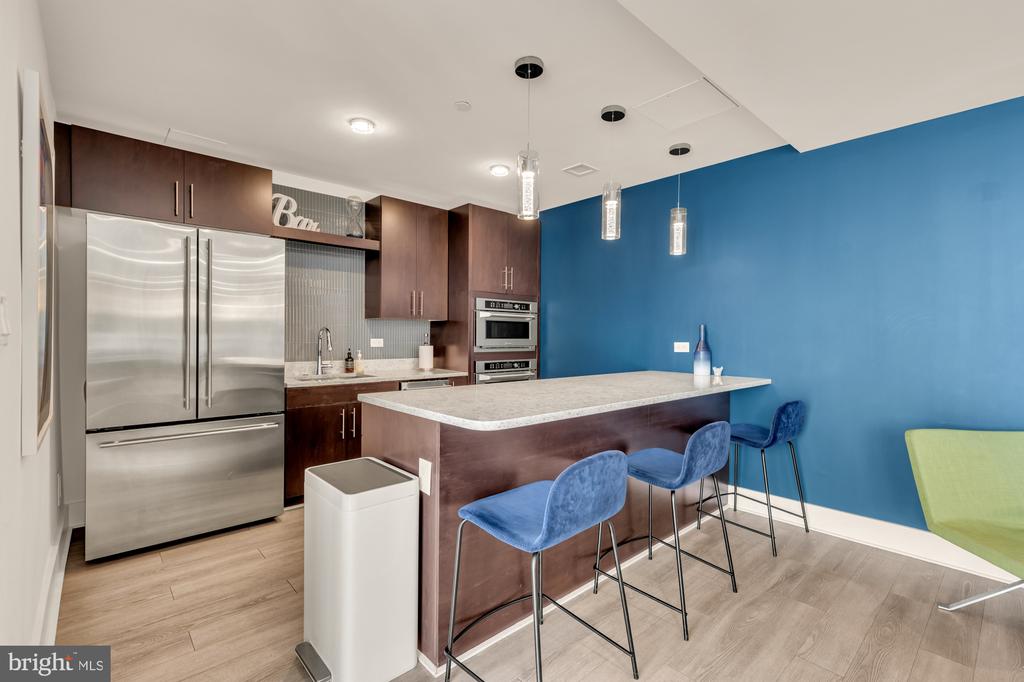 88 V STREET SW Unit: 414