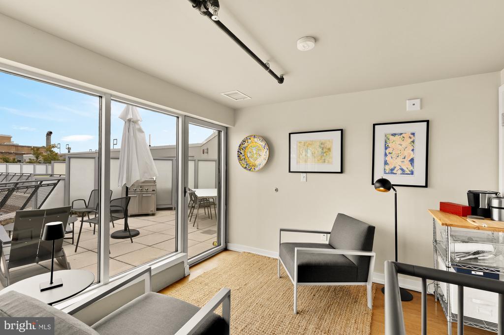 1515 15TH STREET NW Unit: 701