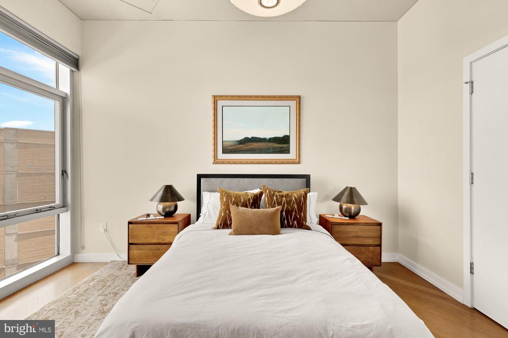 1515 15TH STREET NW Unit: 701