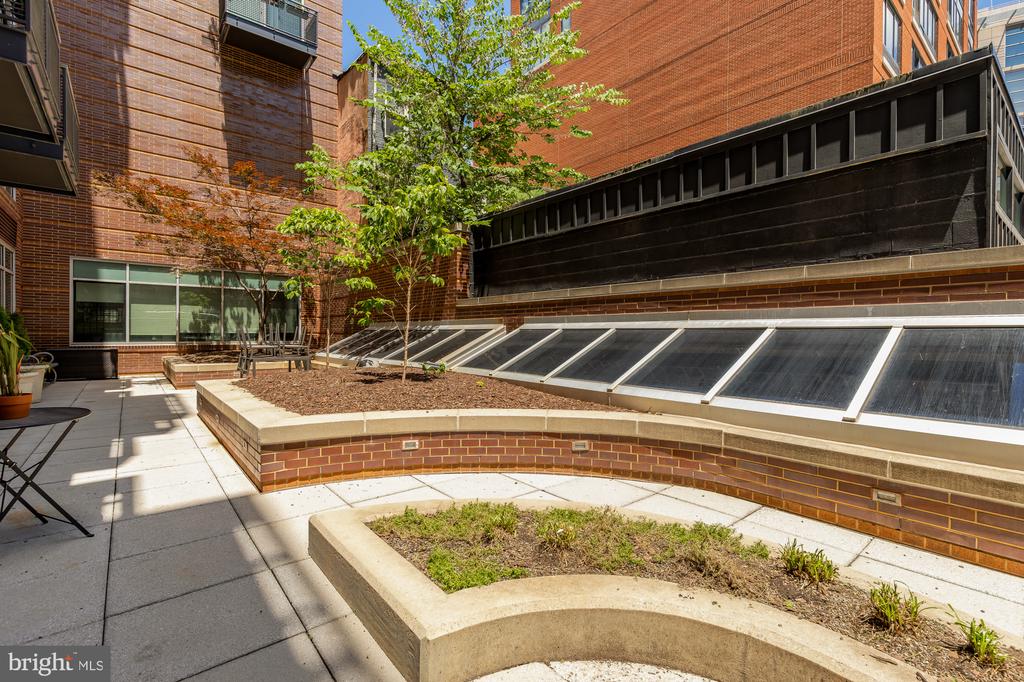 1515 15TH STREET NW Unit: 701