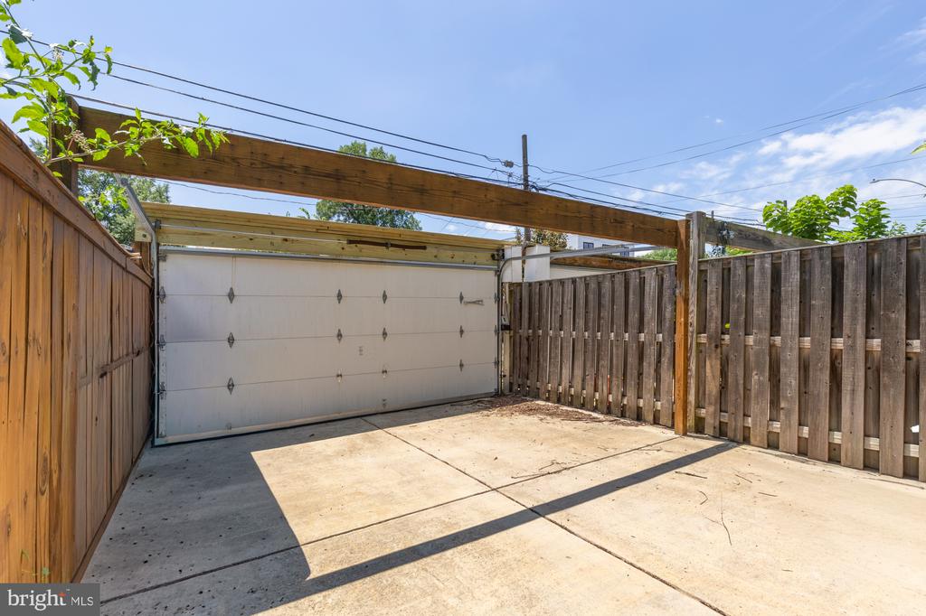 1247 OATES STREET NE Unit: A