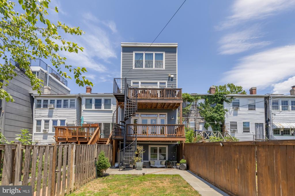 1247 OATES STREET NE Unit: A