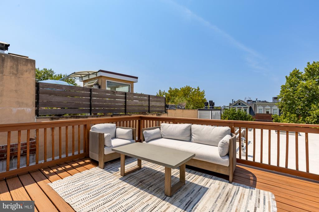 1923 12TH STREET NW Unit: 3