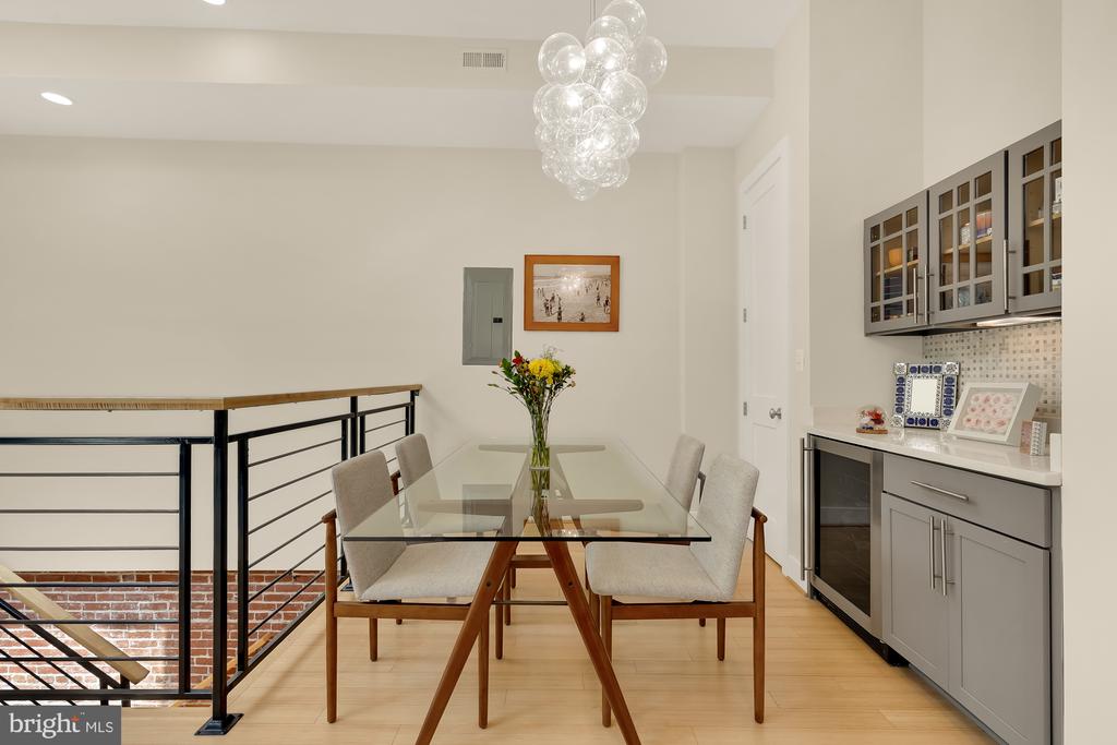 1923 12TH STREET NW Unit: 3