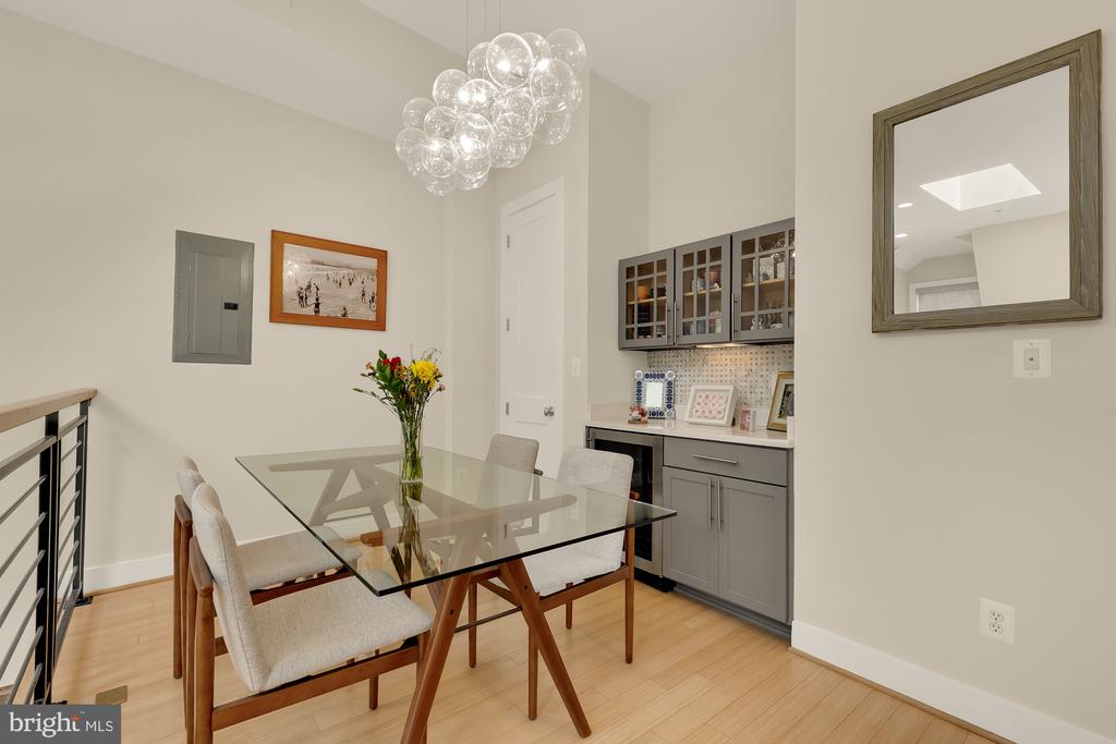 1923 12TH STREET NW Unit: 3