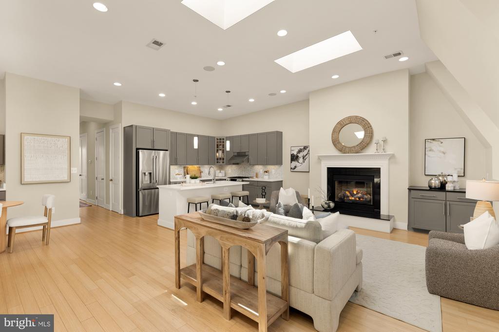 1923 12TH STREET NW Unit: 3