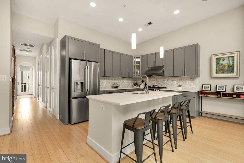1923 12TH STREET NW Unit: 3