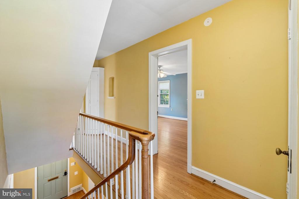 3527 ALBEMARLE STREET NW