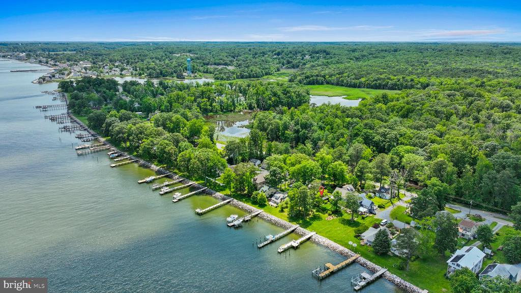966 WALNUT AVENUE
