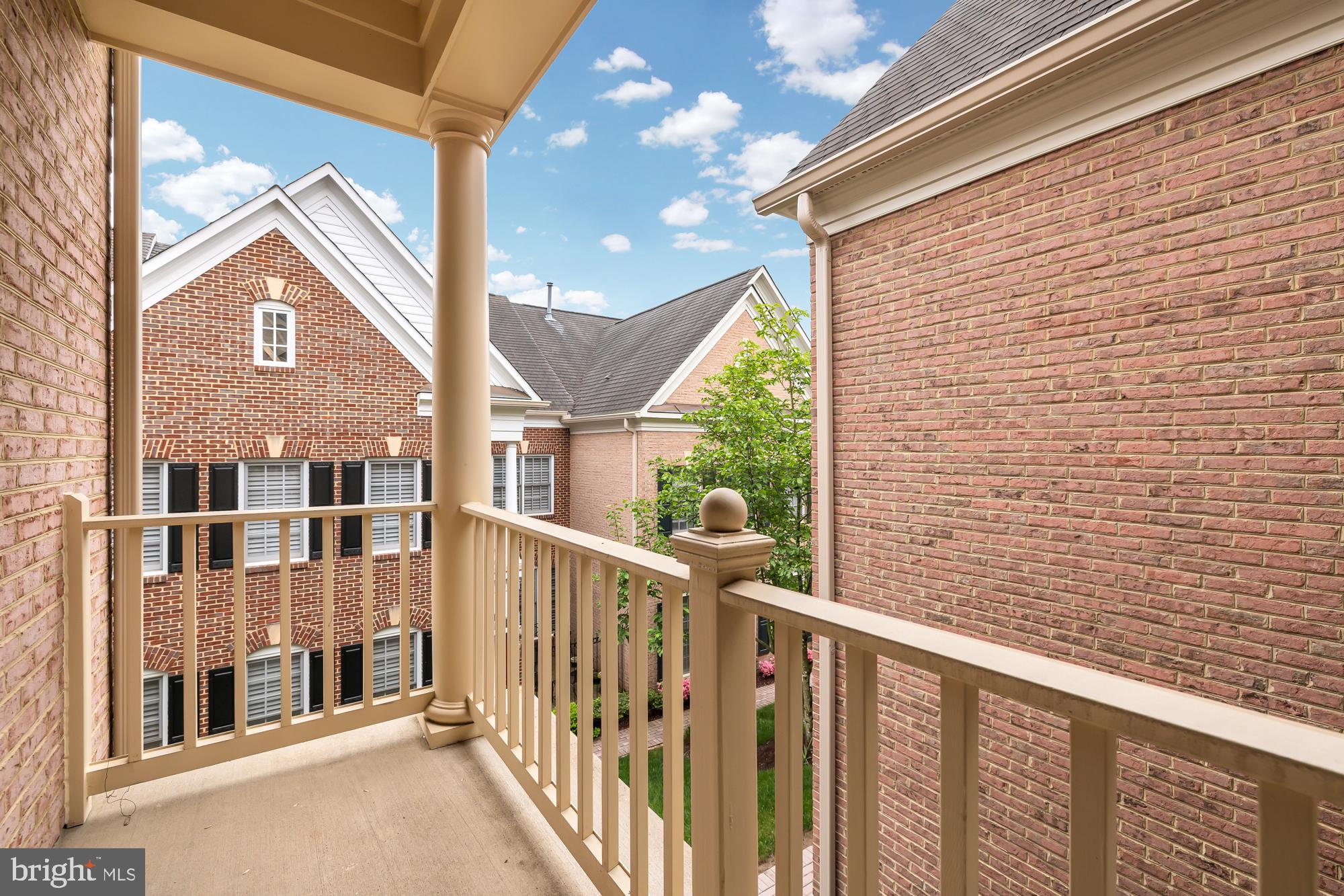 8511 Gavin Manor Ct #9
