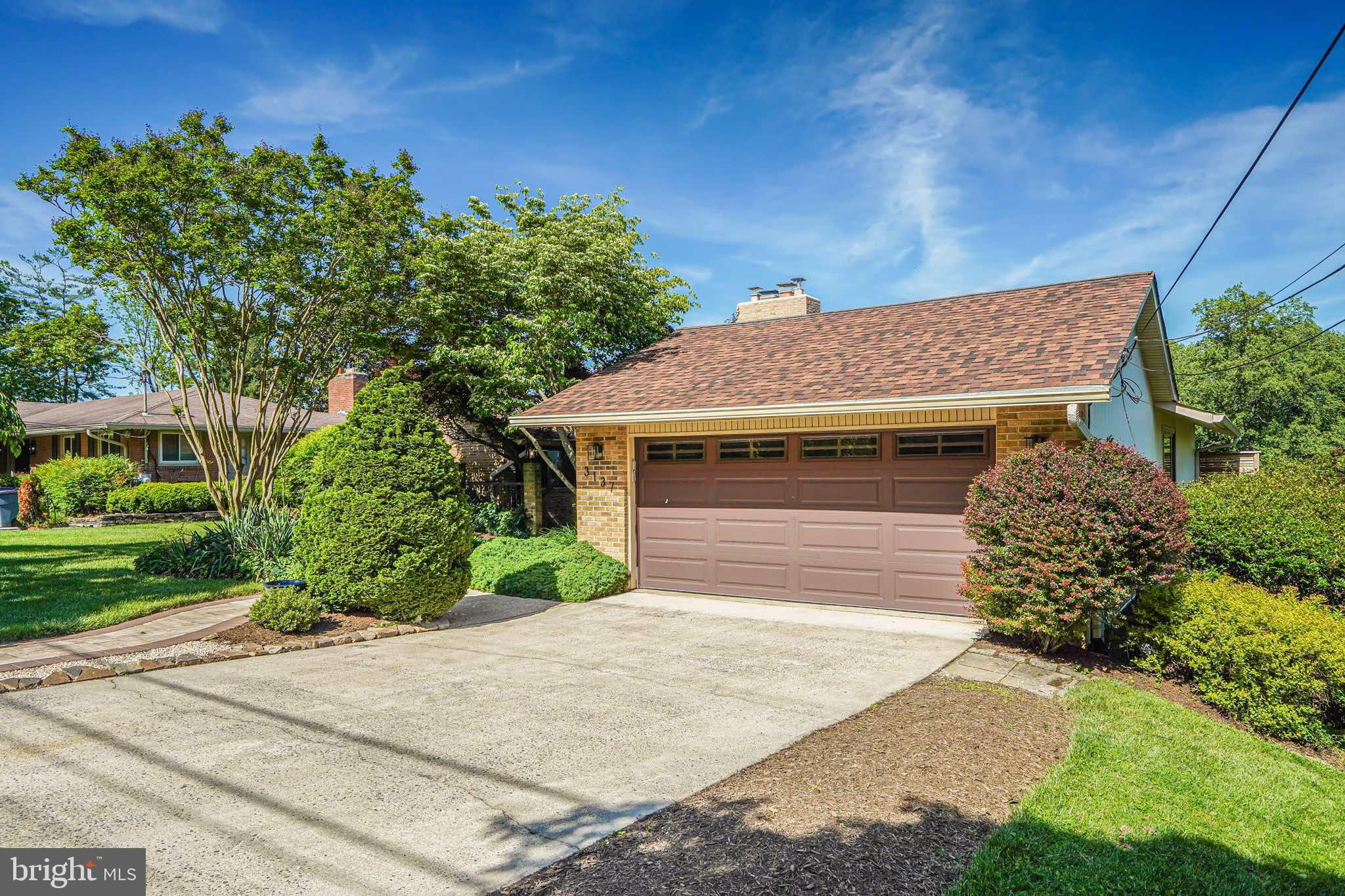 3137 Brooklawn Ter