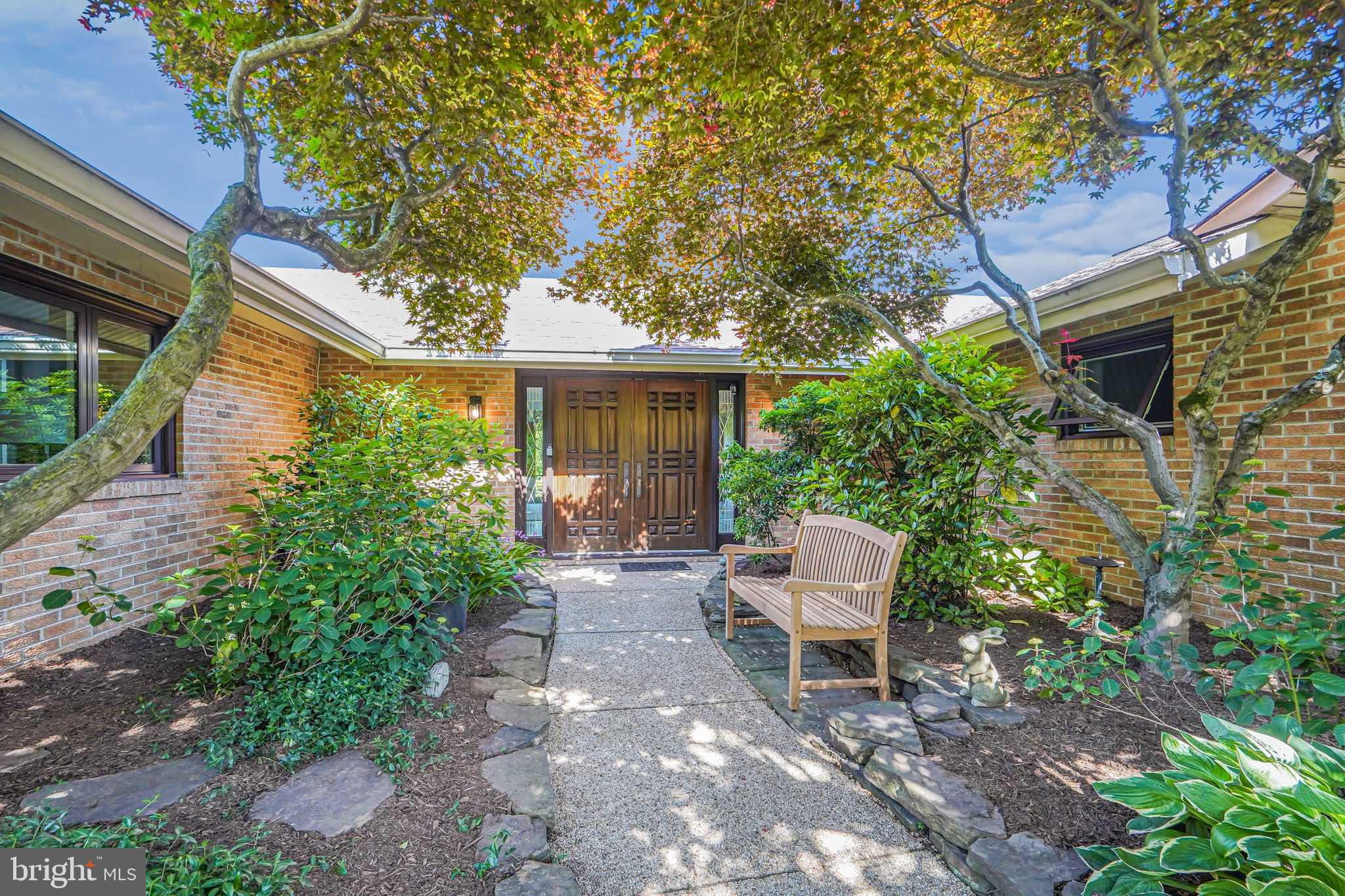 3137 Brooklawn Ter