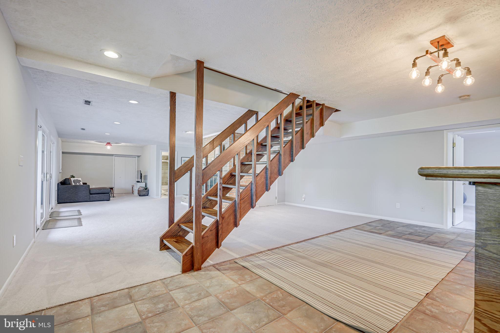 3137 Brooklawn Ter