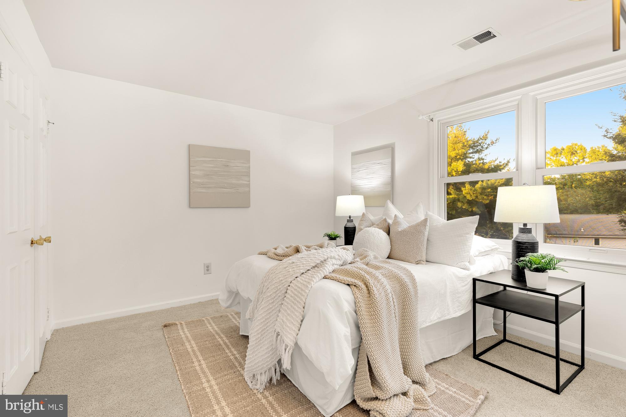 12113 Somersworth Dr