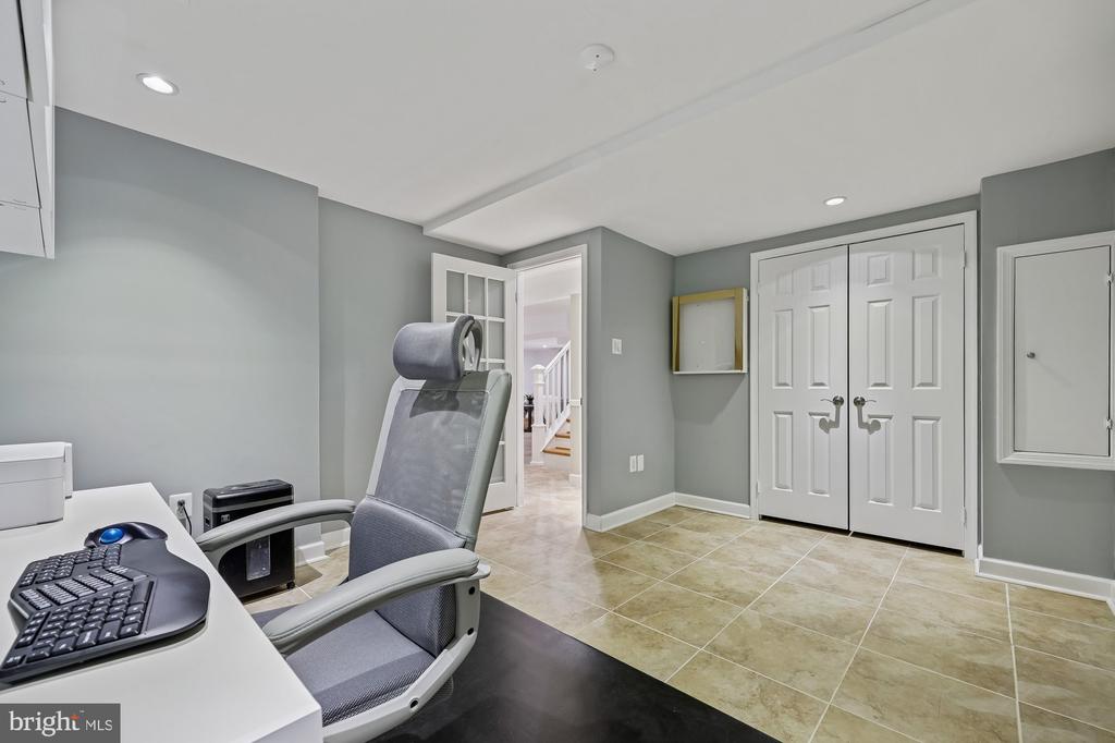 2817 JUTLAND ROAD