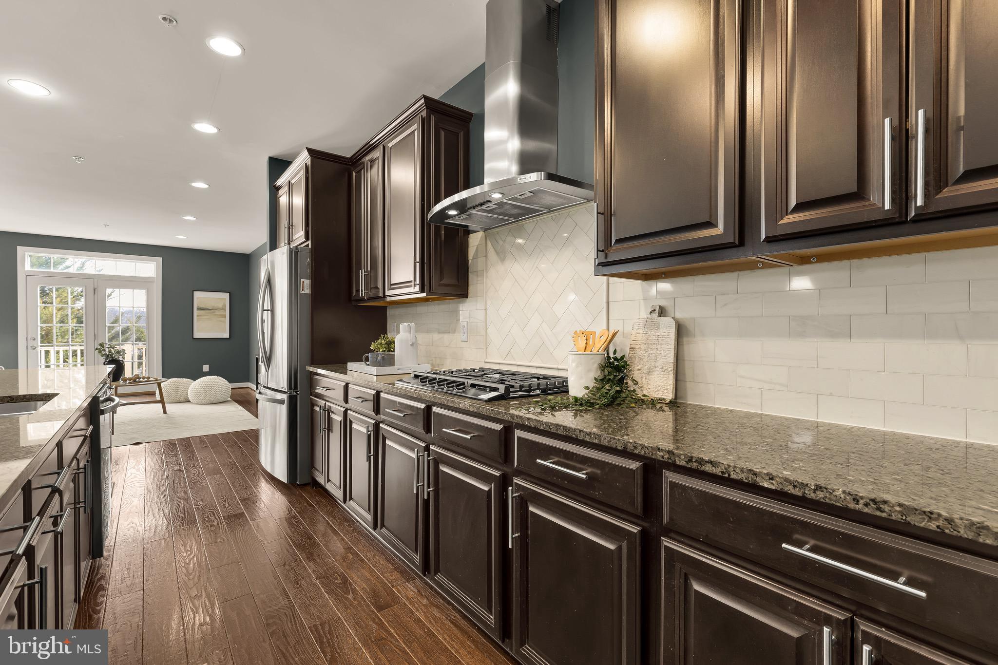 5311 STREAM BANK LANE