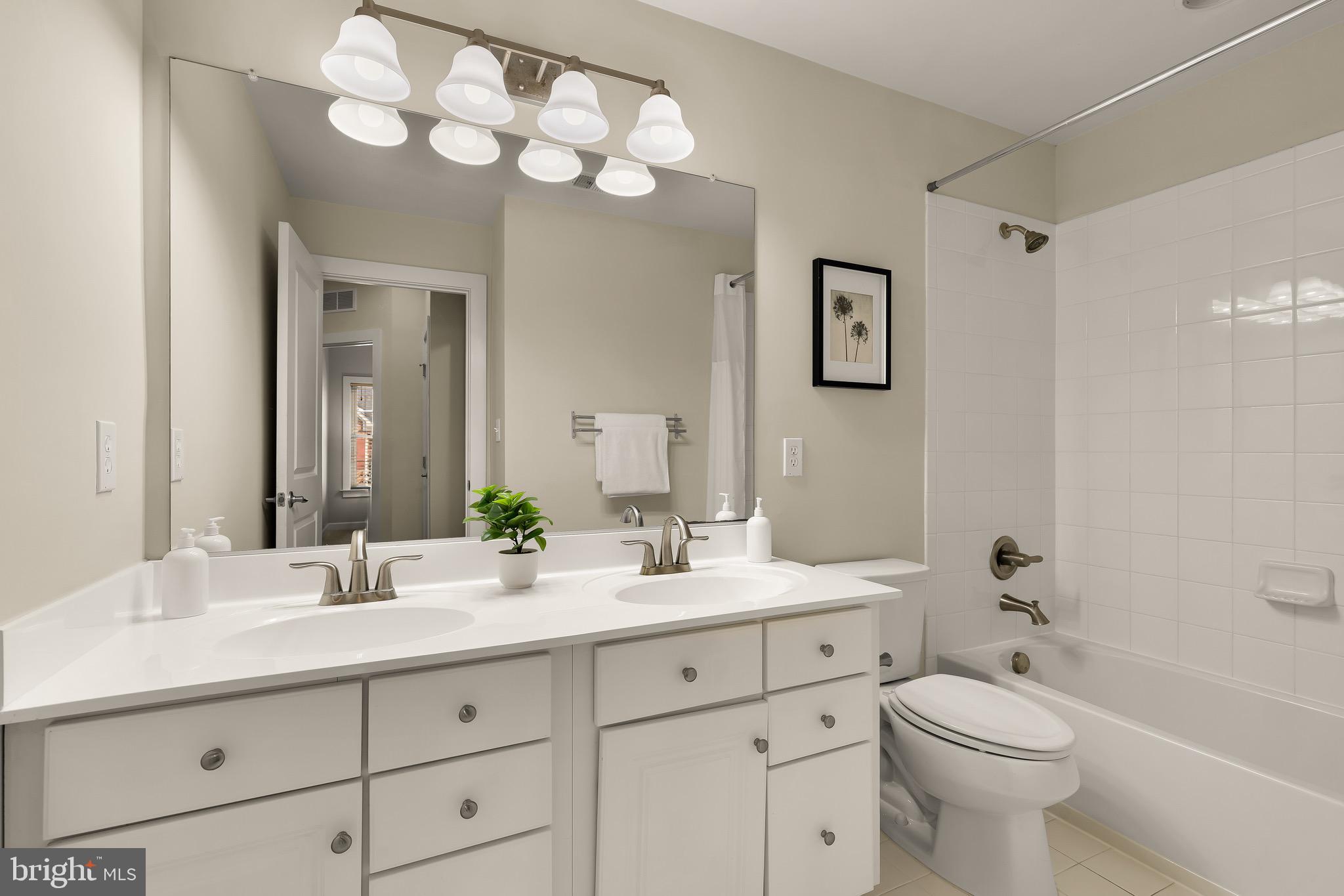 5311 STREAM BANK LANE