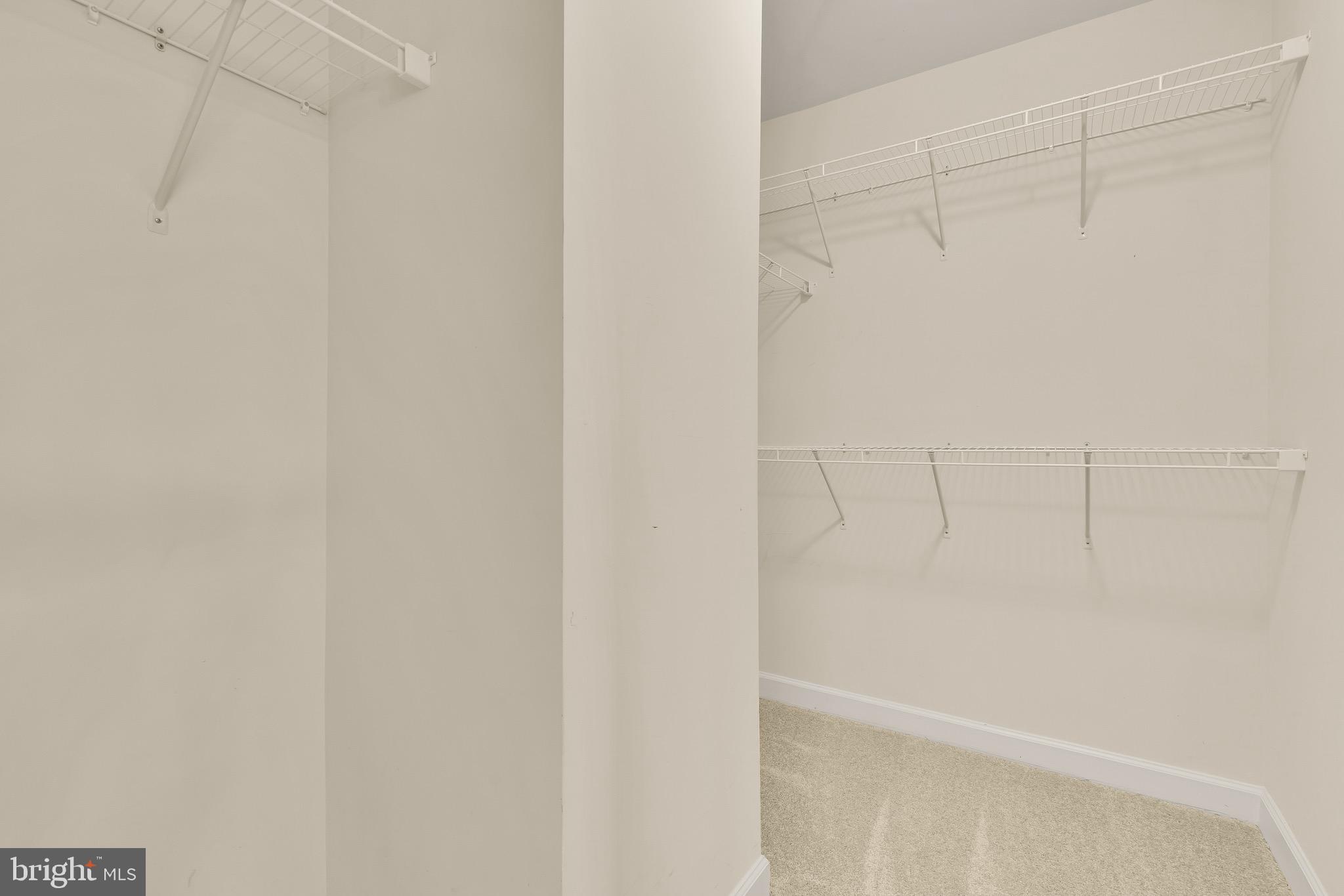 5311 STREAM BANK LANE