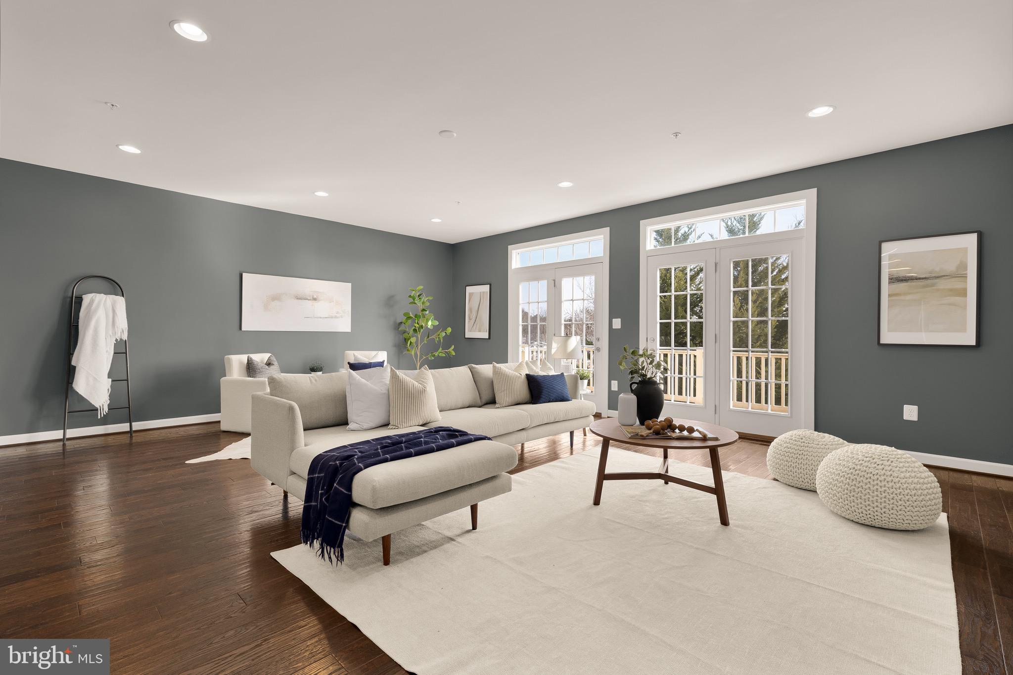 5311 STREAM BANK LANE