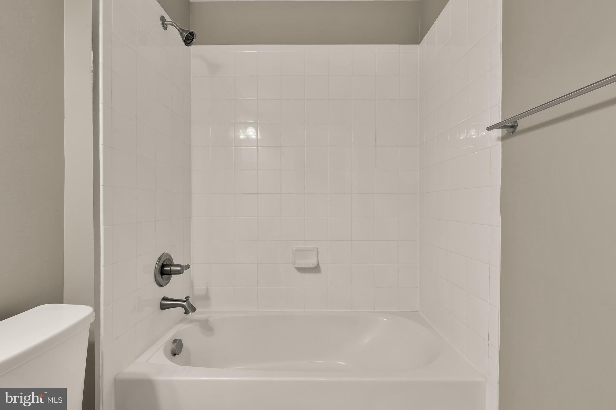 5311 STREAM BANK LANE