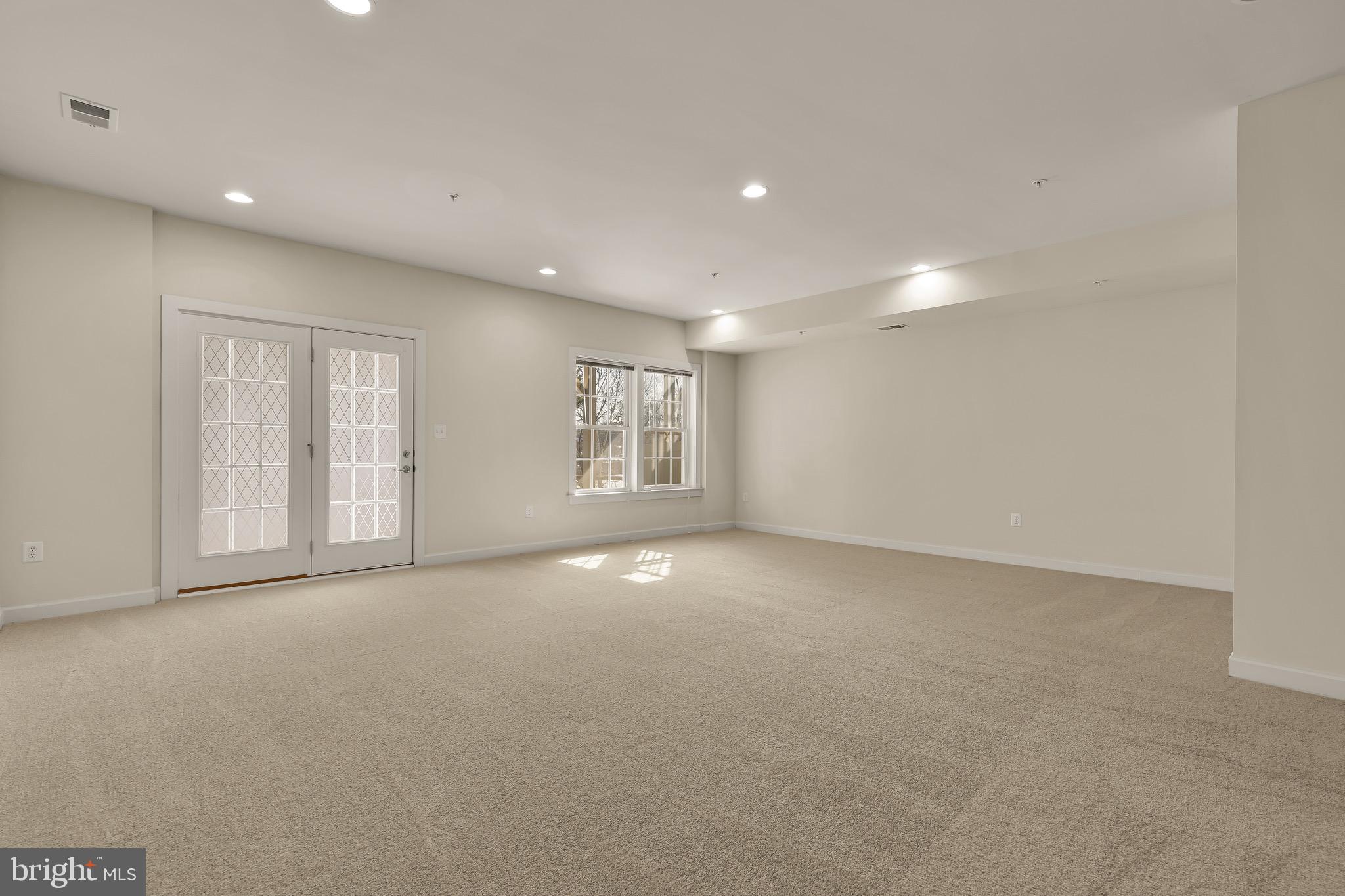 5311 STREAM BANK LANE