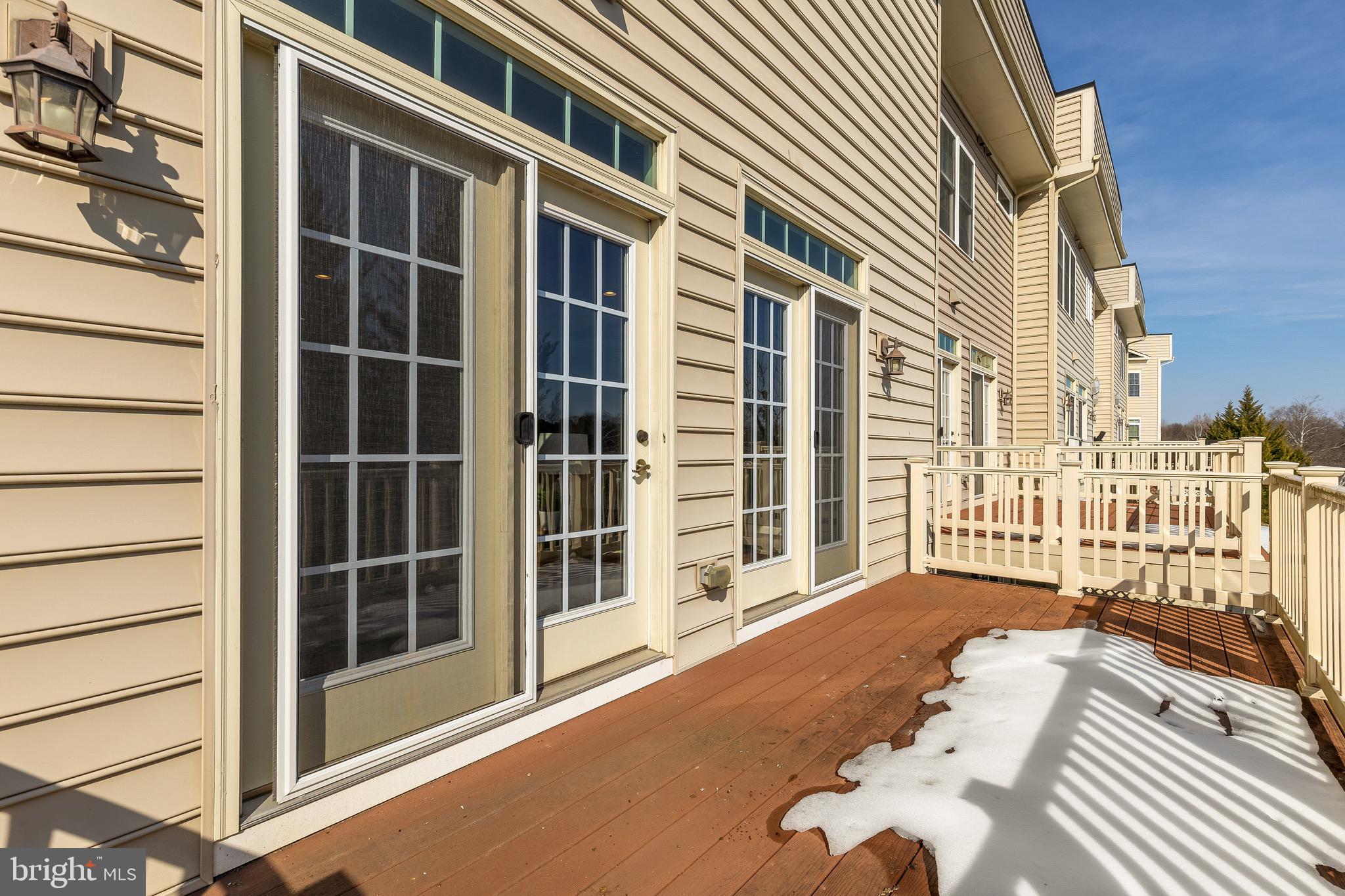 5311 STREAM BANK LANE