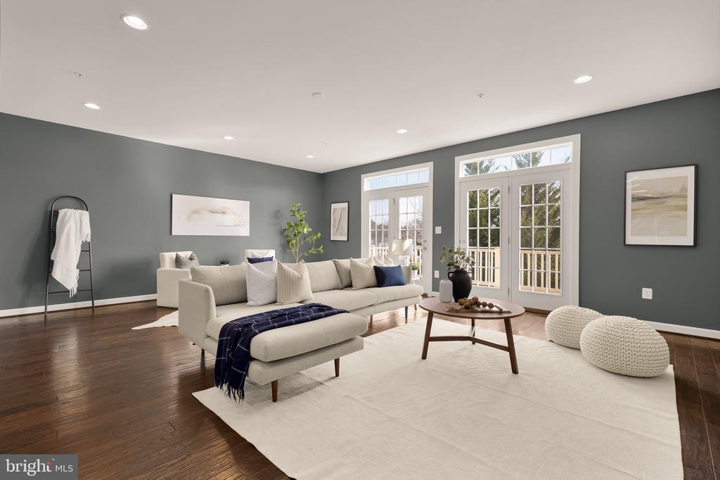 5311 STREAM BANK LANE