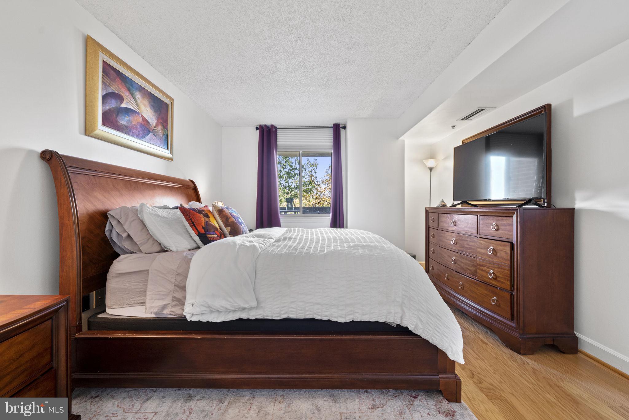 1276 N WAYNE STREET Unit: 524