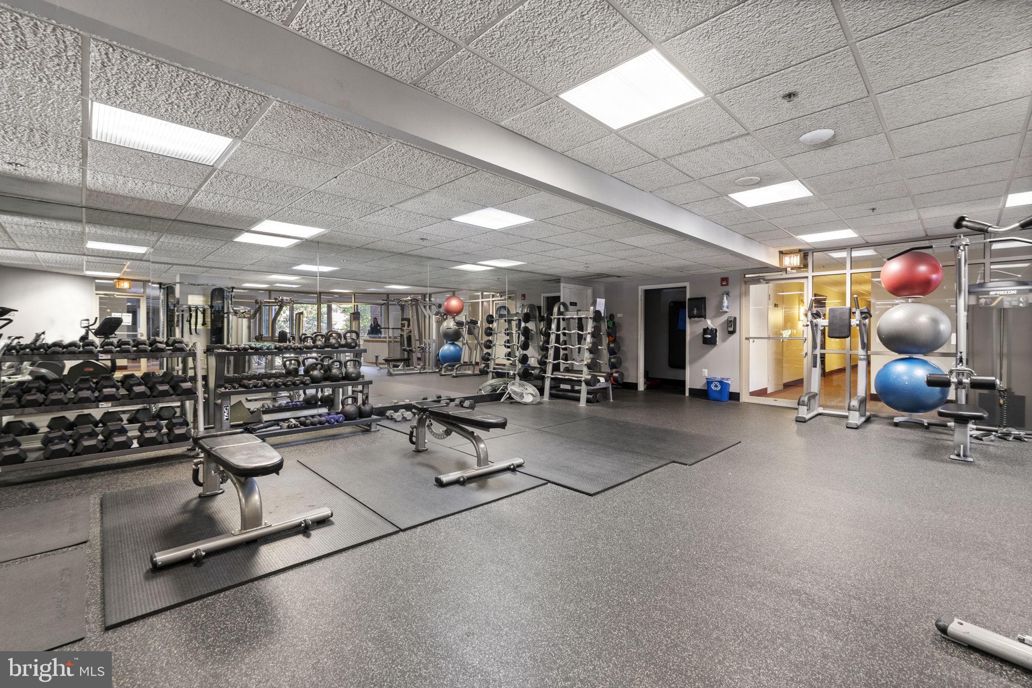 1276 N WAYNE STREET Unit: 524