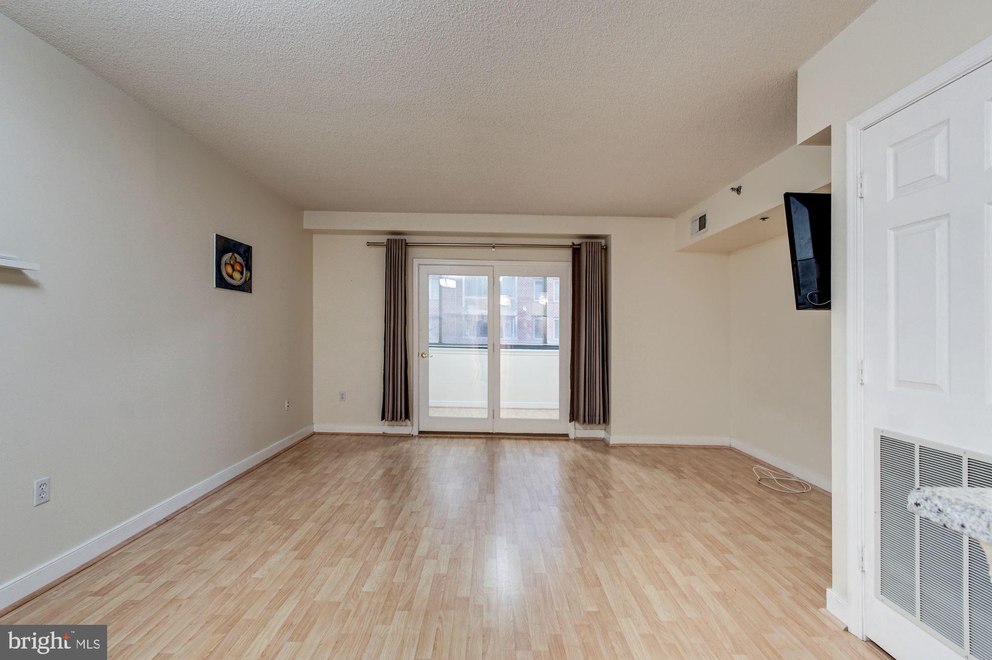 1050 N TAYLOR ST #1-213