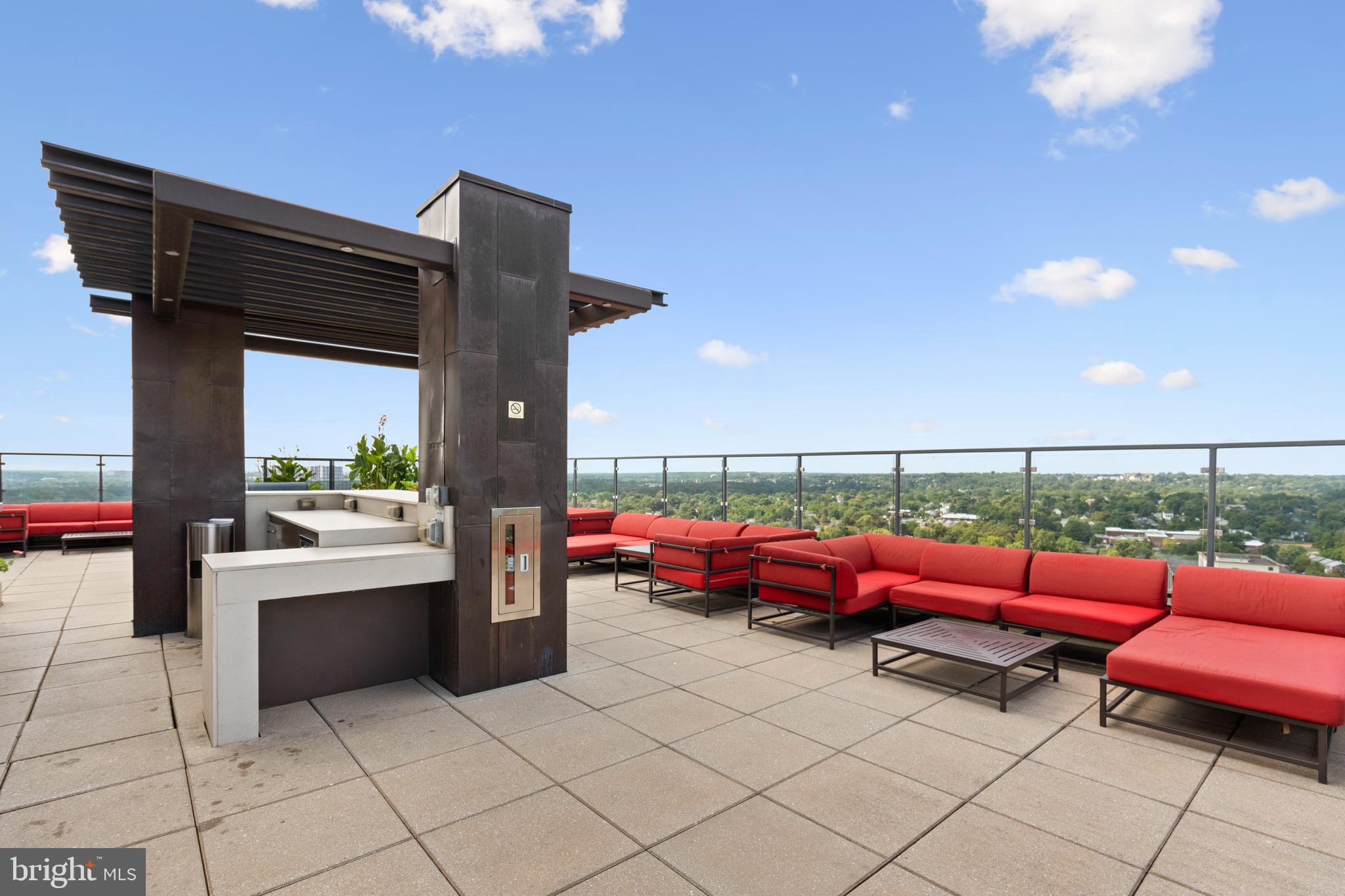 851 N Glebe Rd #1515