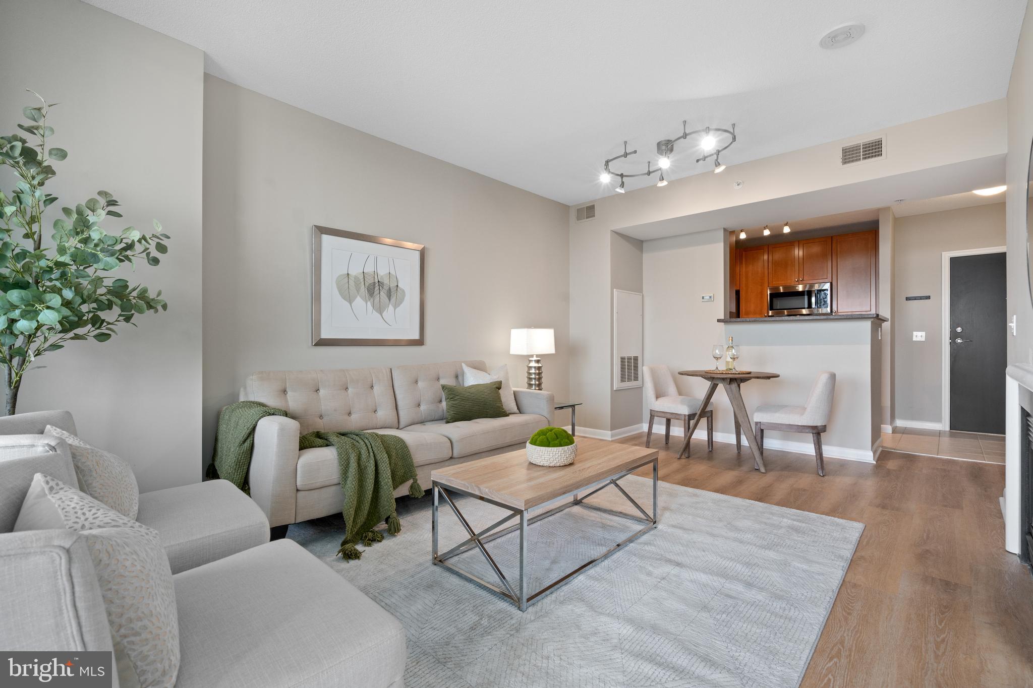 851 N Glebe Rd #1515