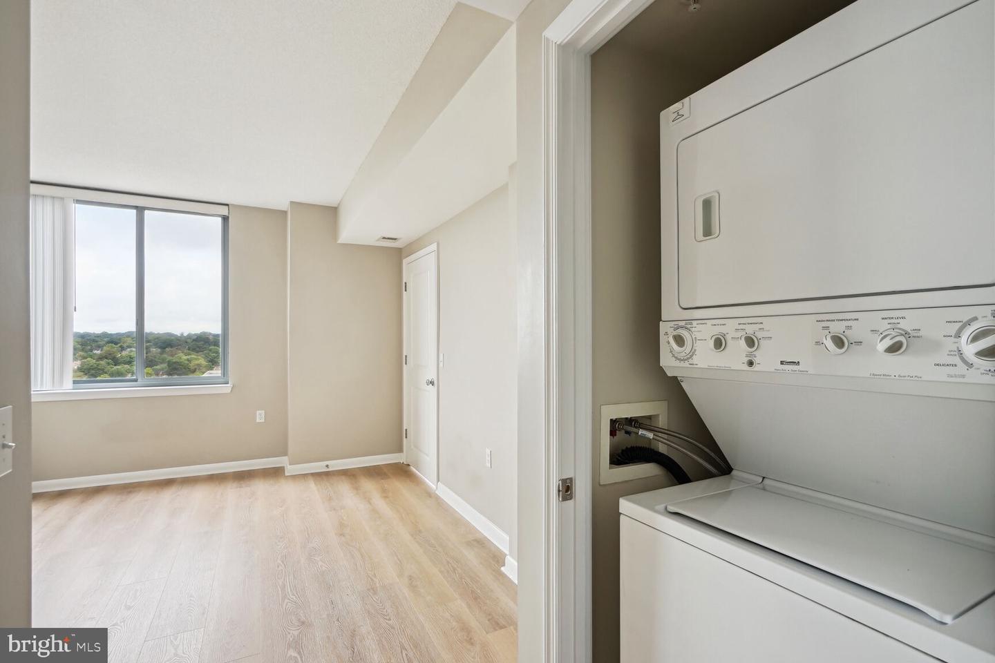 851 N GLEBE RD #1515