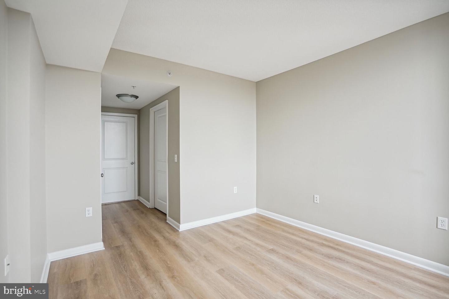 851 N GLEBE RD #1515