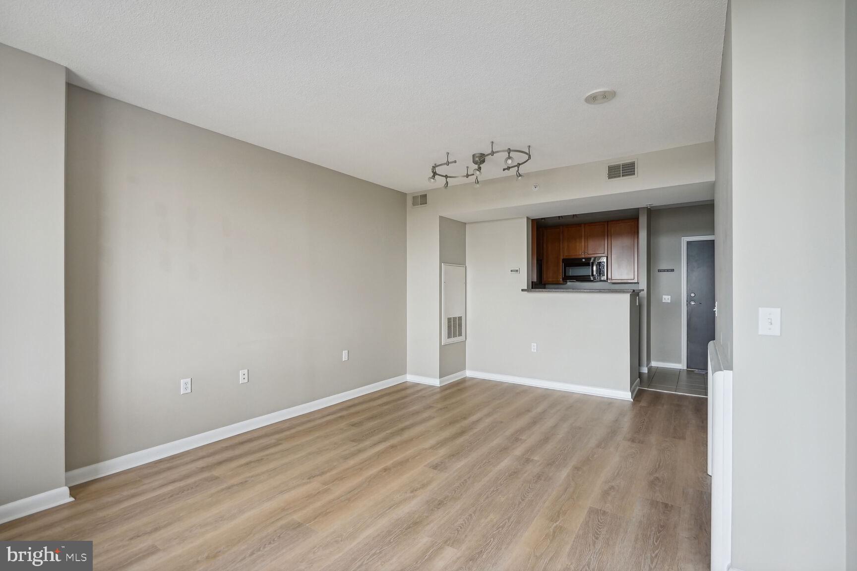851 N GLEBE RD #1515