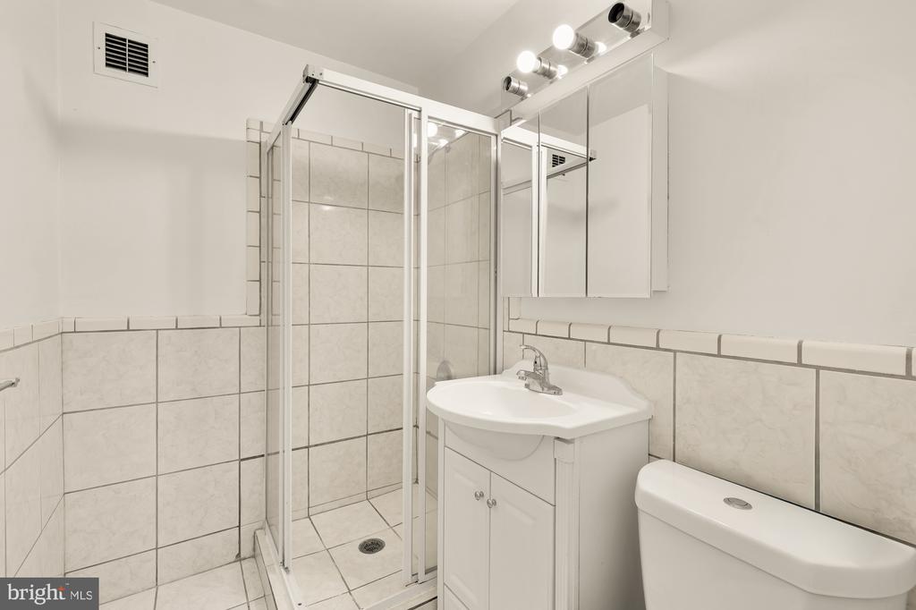 1021 ARLINGTON BOULEVARD Unit: 446