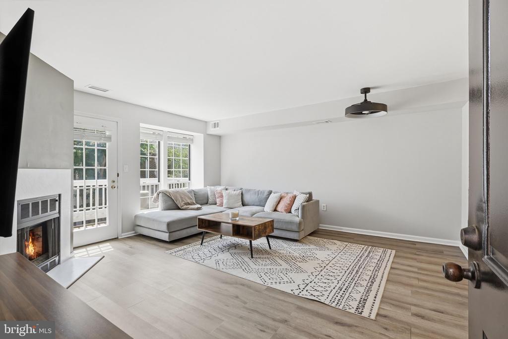 2600 S ARLINGTON MILL DRIVE Unit: F