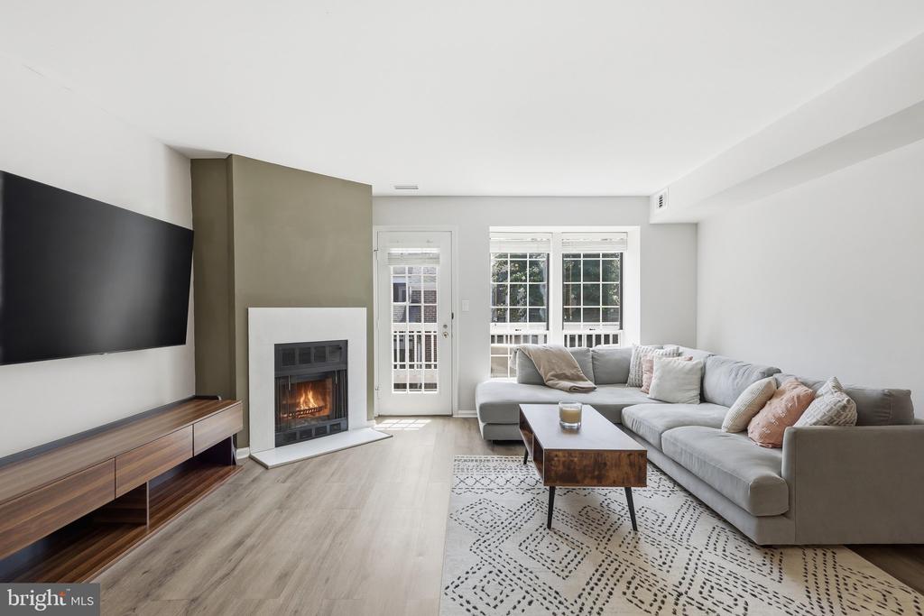 2600 S ARLINGTON MILL DRIVE Unit: F