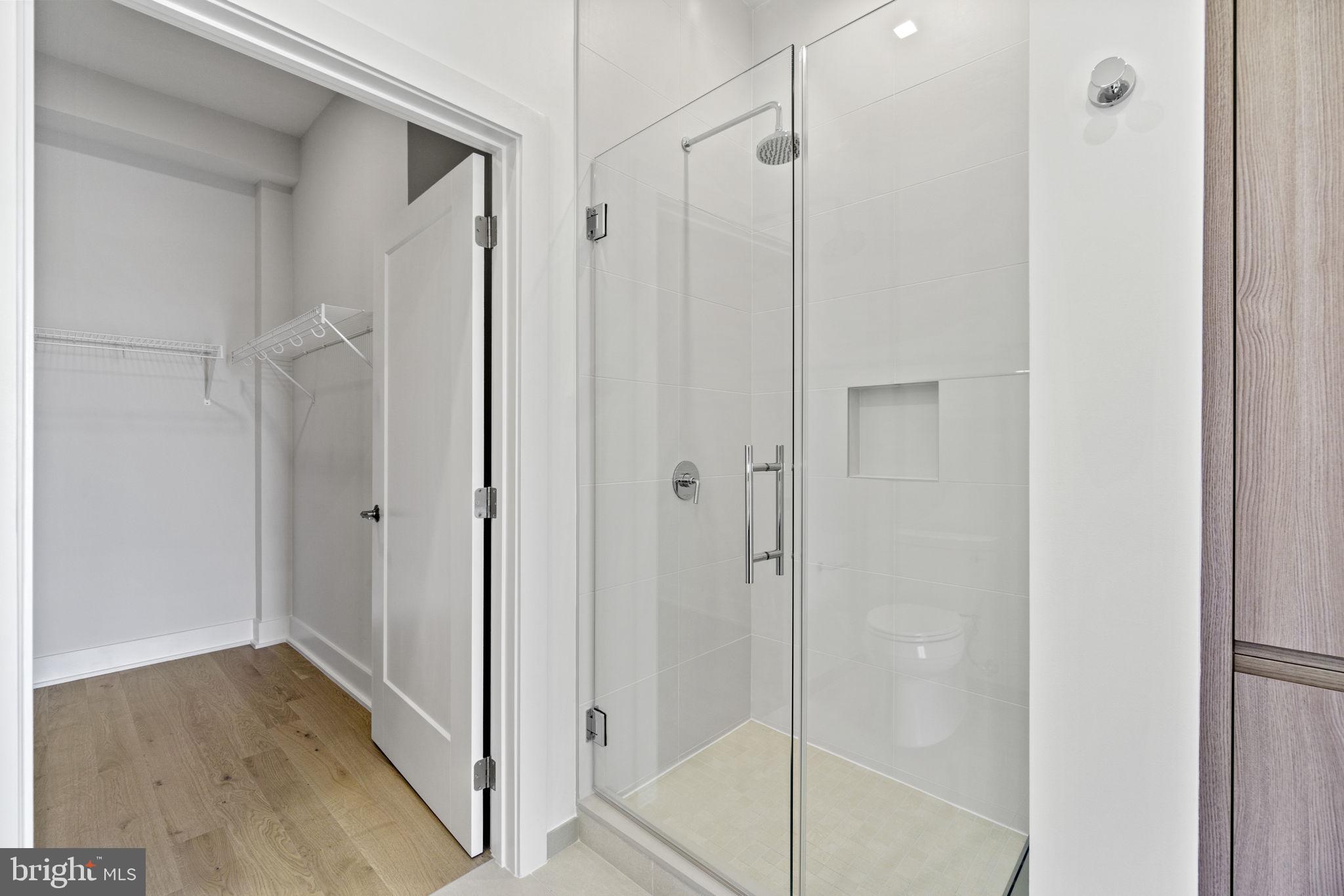 737 SWANN AVENUE Unit: 610