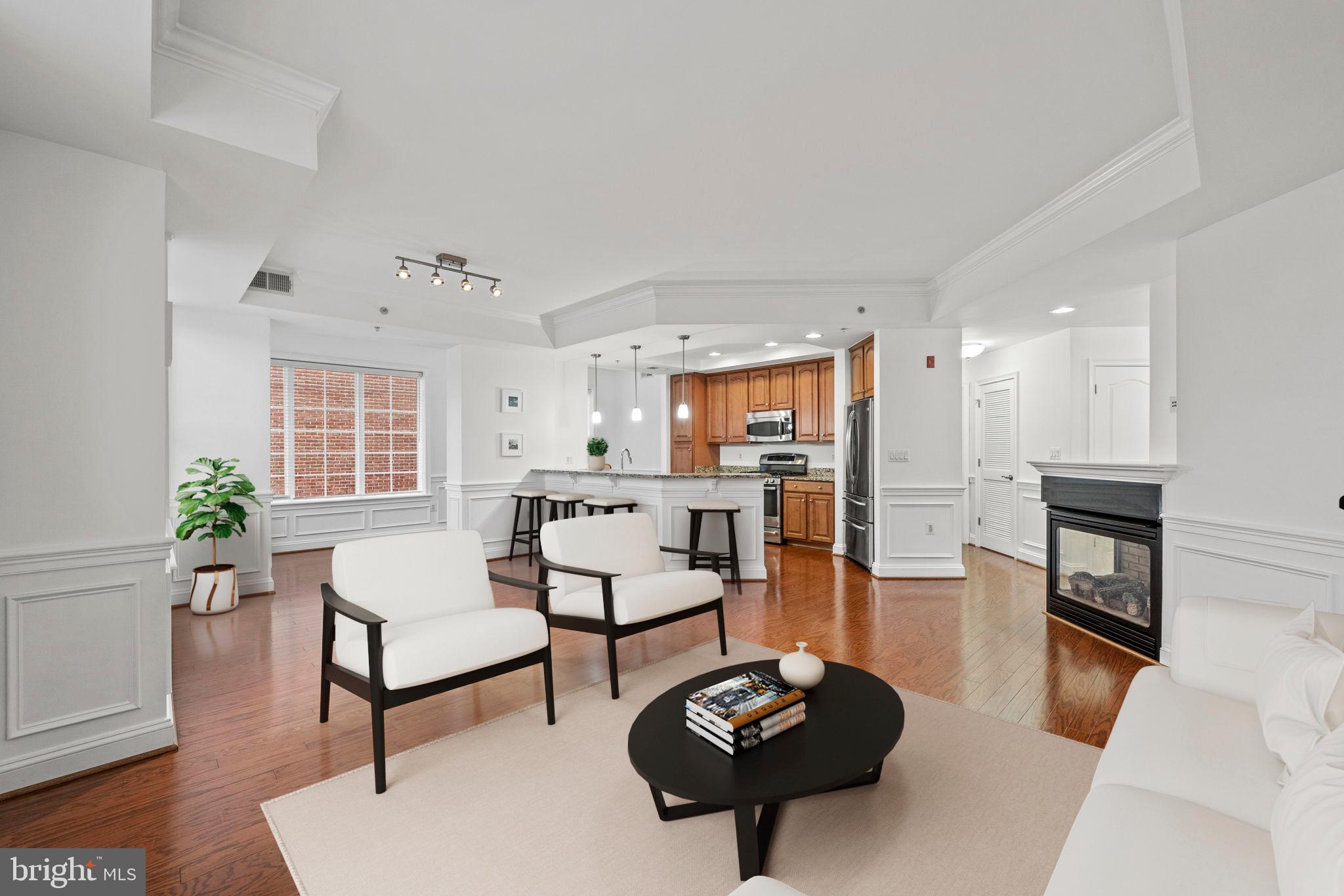 320 S West STREET Unit: 301