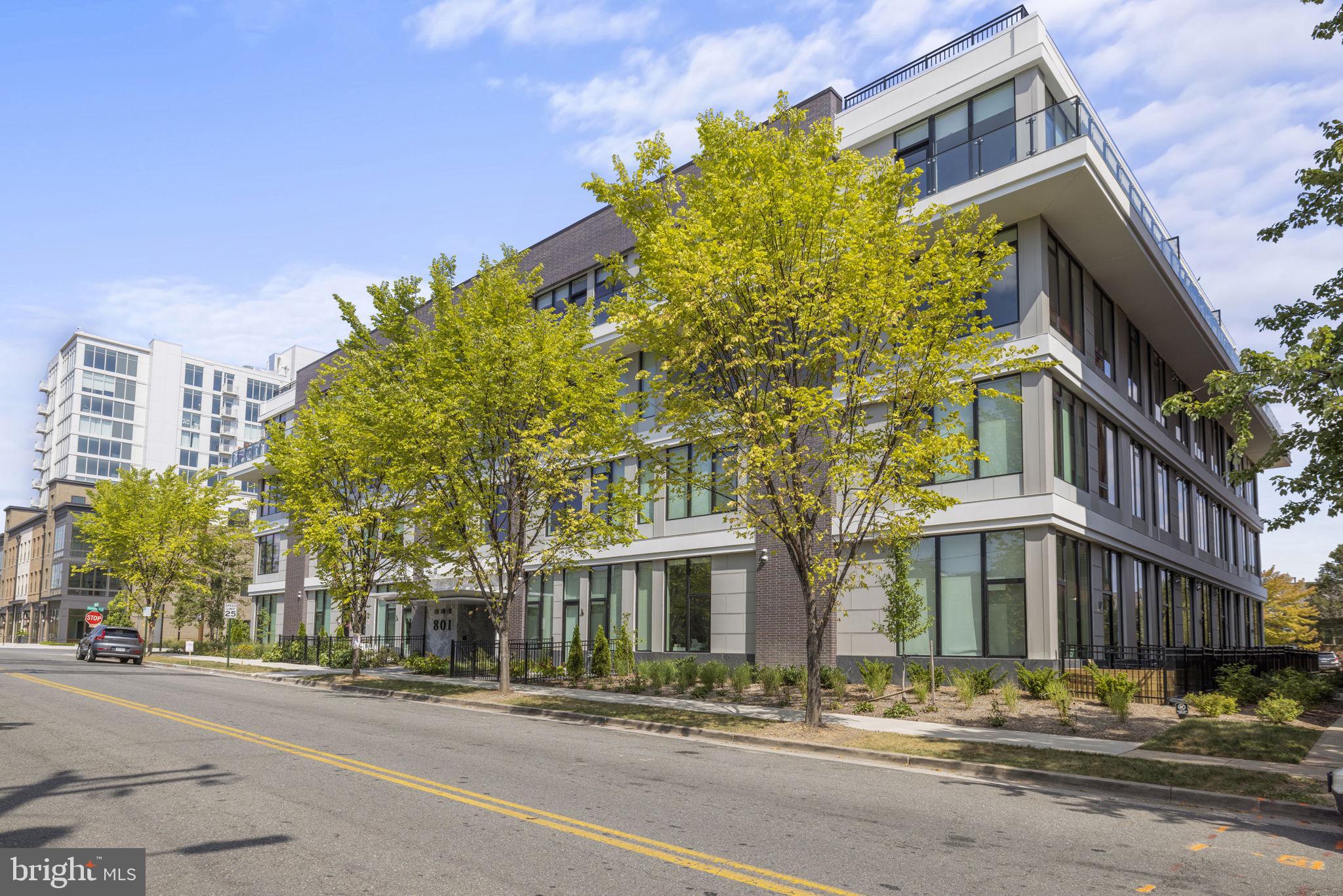 801 N Fairfax STREET Unit: 313