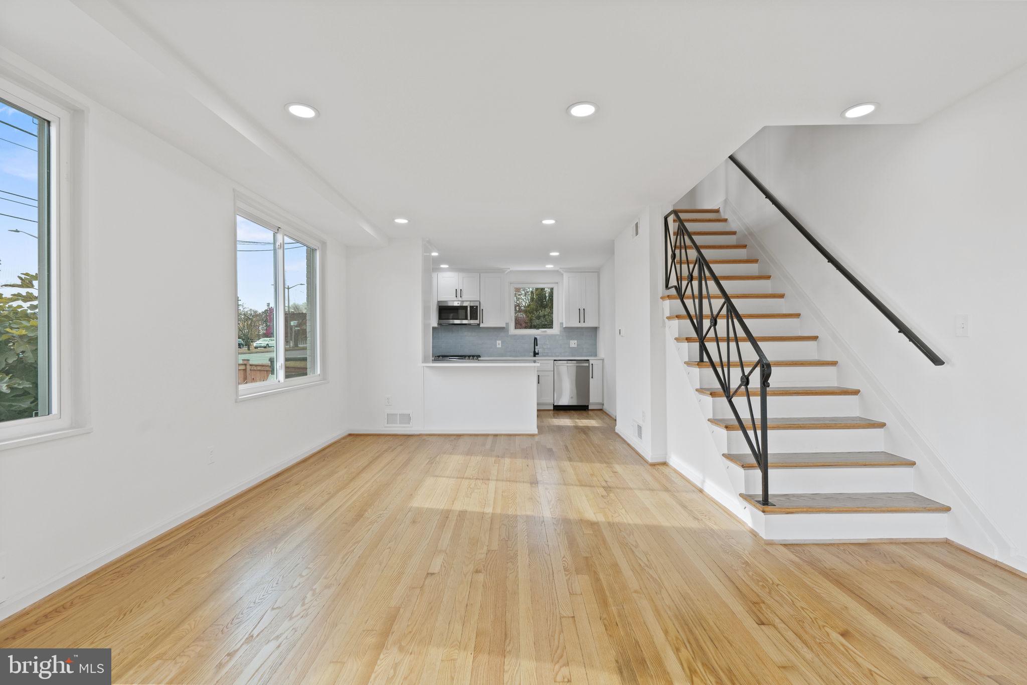 10 E Taylor Run PARKWAY