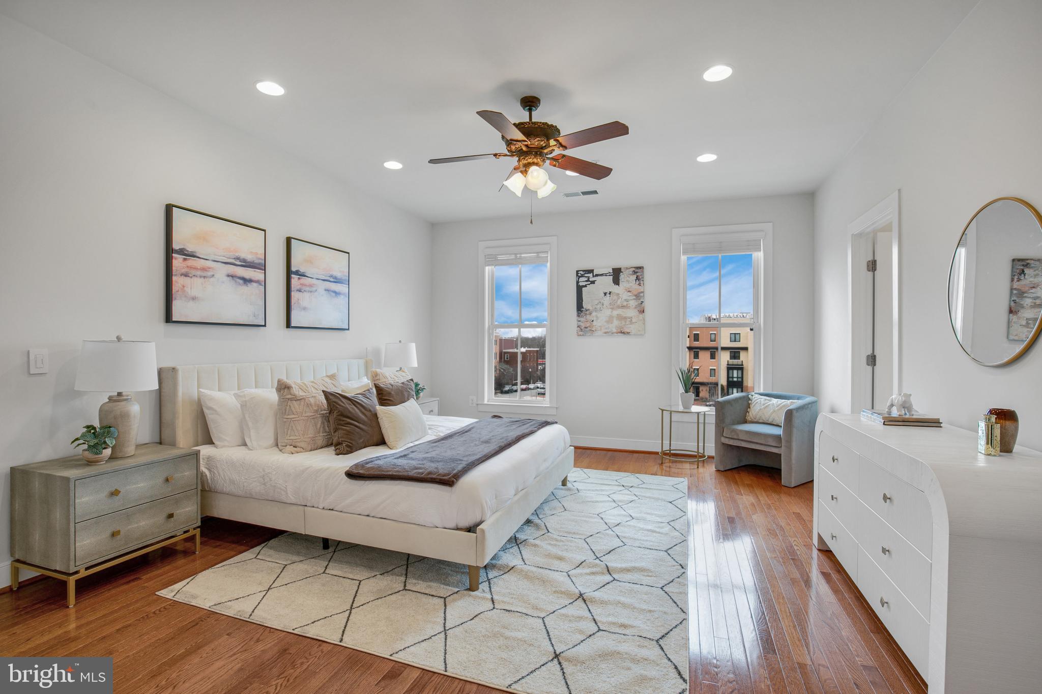 2407 Conoy STREET Unit: 102