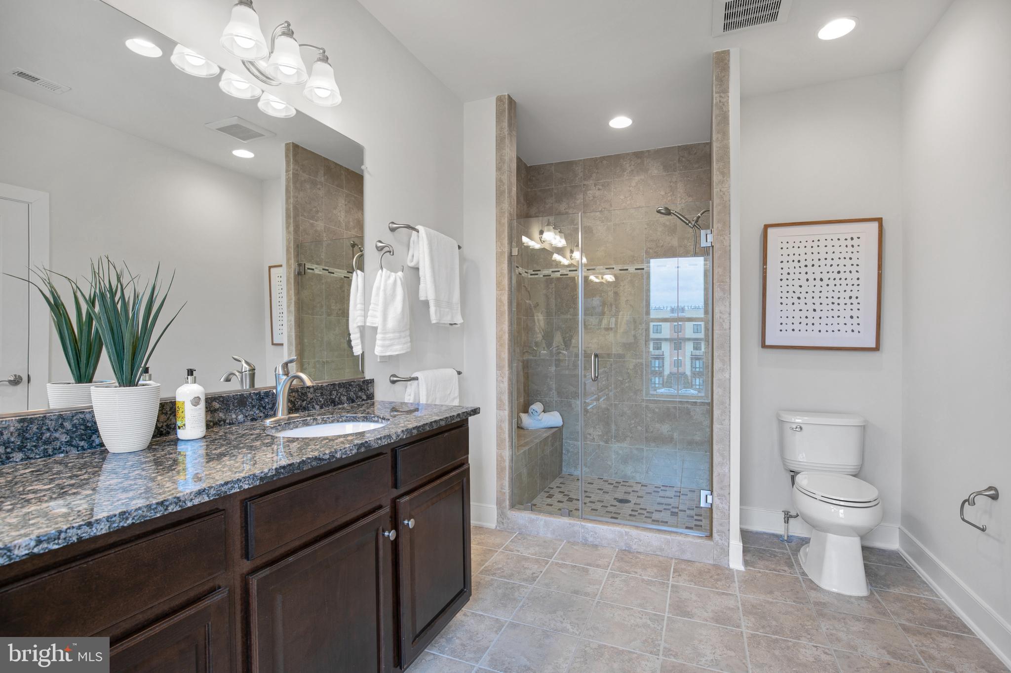 2407 Conoy STREET Unit: 102