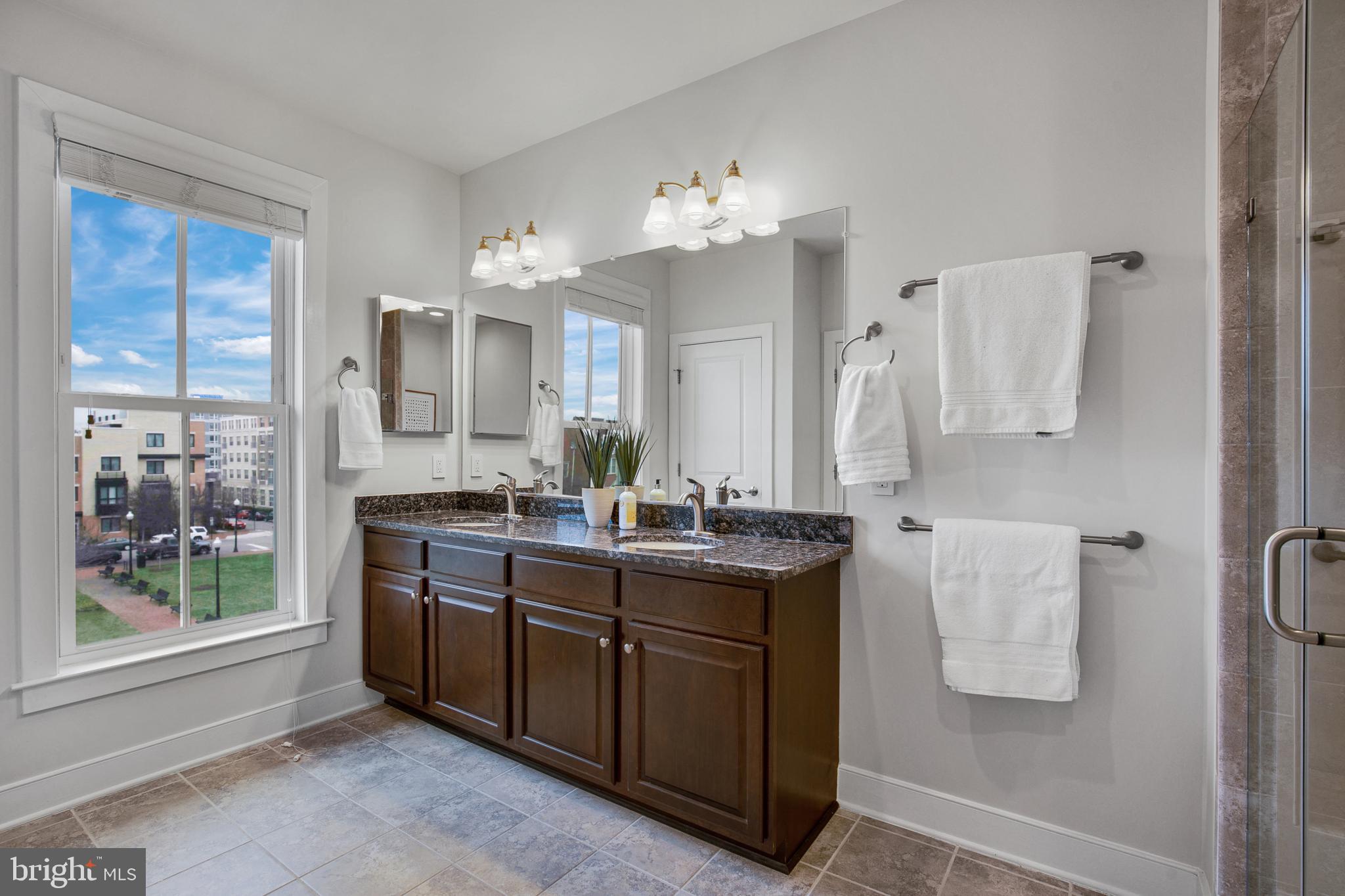 2407 Conoy STREET Unit: 102