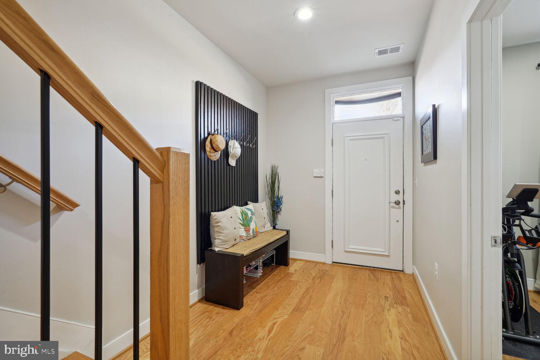 705 E Howell Ave