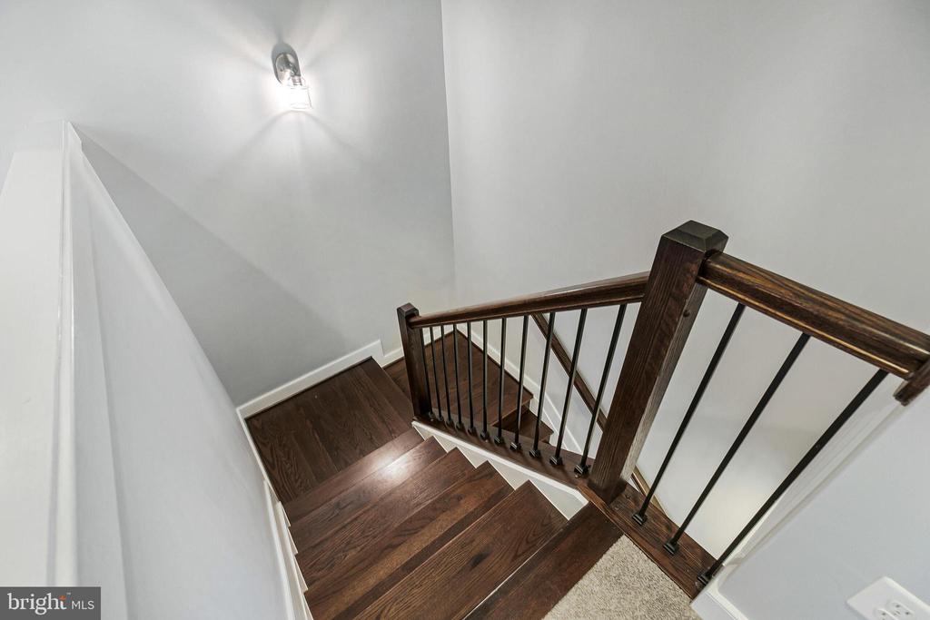 2406 Main Line Blvd #101